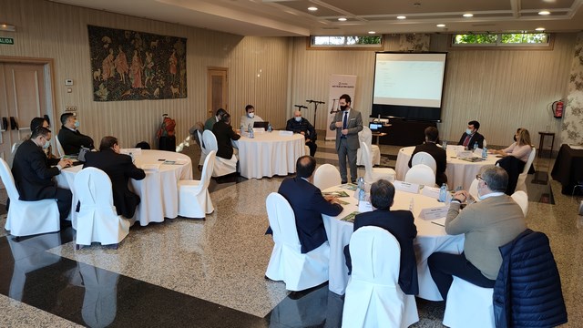 escribe aquí la descripción de la imagen