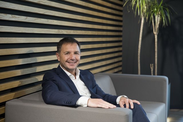 escribe aquí la descripción de la imagen