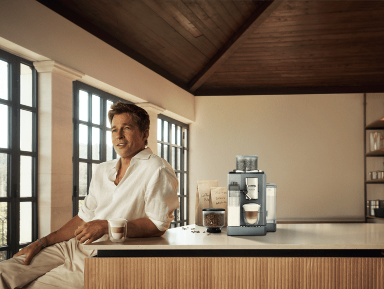 Brad Pitt, De'Longhi y el Momento del Café Perfetto